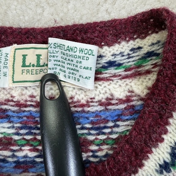 Vtg LL Bean 100% Wool Nordic Fair Isle Henley Sweater Womens Small/38 Maroon - Picture 8 of 9